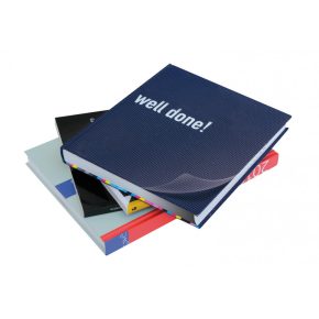 Átlátszó Öntapadós Védőfólia (2 m x 67,5 cm) Átlátszó Öntapadós Védőfólia (2 m x 67,5 cm)