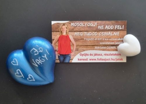 KIRÁLYKÉK, KÉZZEL KÉSZÍTETT FESTETT SZÍVEK (AJÁNDÉK 30.000 - 50.000 Ft KÖZÖTTI VÁSÁRLÁS UTÁN)