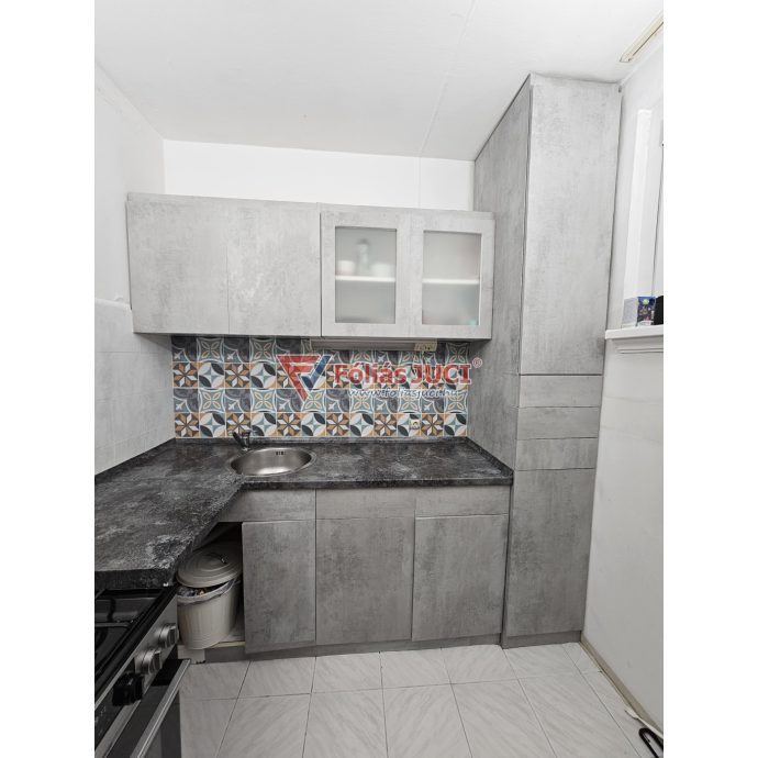 Flóra - Konyhabútor felújító alapcsomag