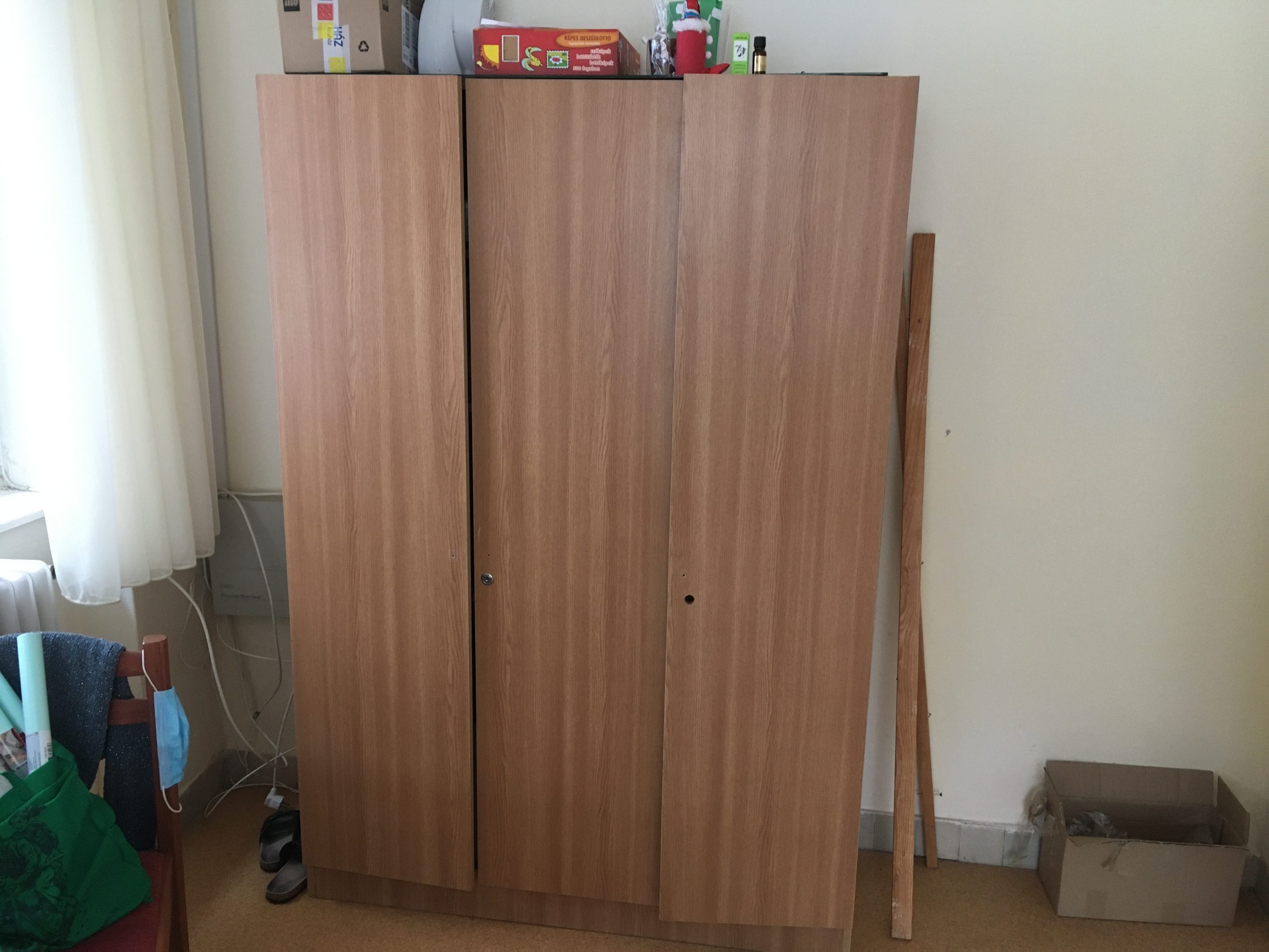 Normandiai Vöröses Alma Fahatású Öntapadós Fólia (Calvados) (15 m x 90 cm) Normandiai Vöröses Alma Fahatású Öntapadós Fólia (Calvados) (15 m x 90 cm)