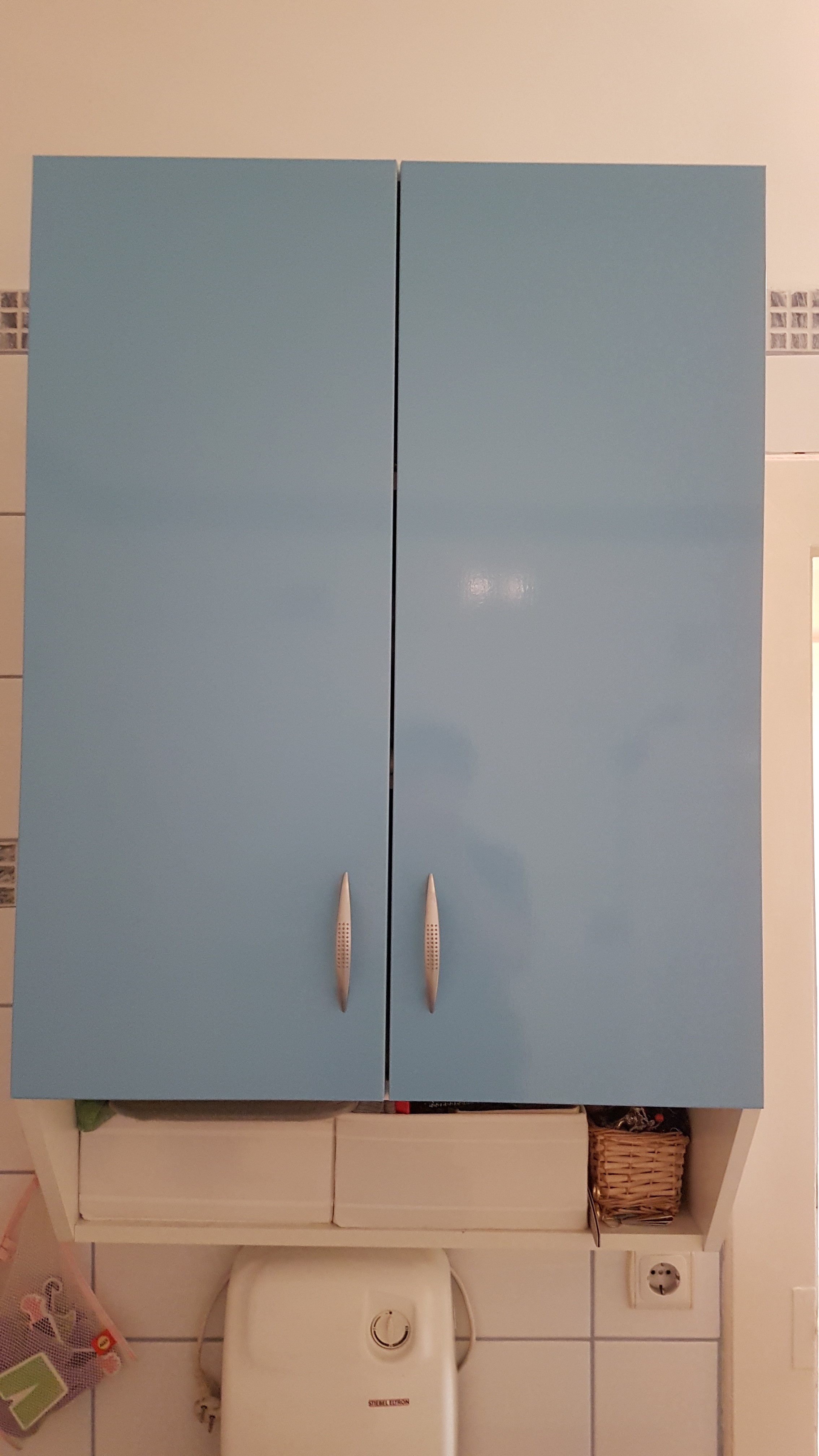 Fényes Vízkék Öntapadós Fólia (Aqua) (2 m x 45 cm) Fényes Vízkék Öntapadós Fólia (Aqua) (2 m x 45 cm)