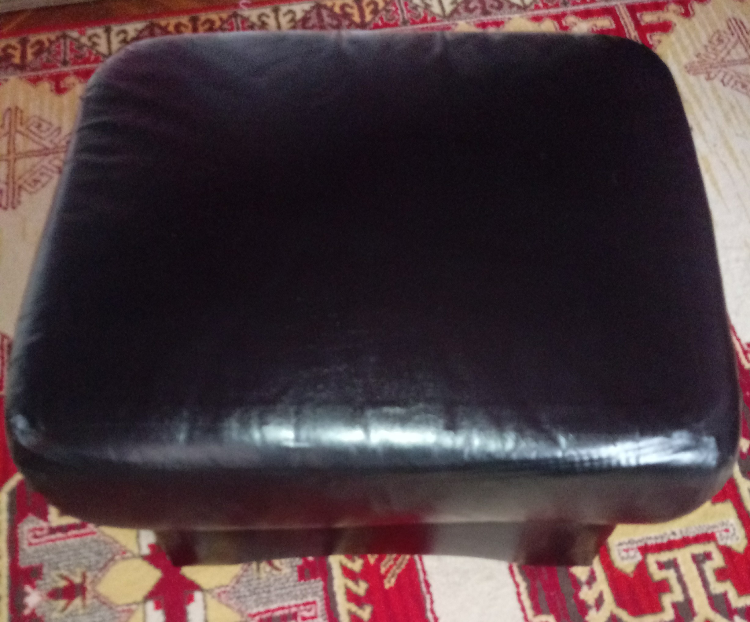     Fekete Bőrhatású Öntapadós Fólia (Leder Schwarz) (2 m x 45 cm)